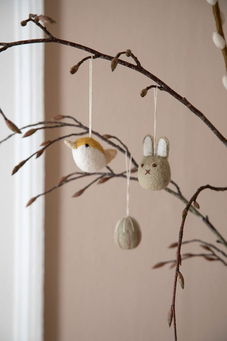 En Gry & Sif - handmade trio of bunnies