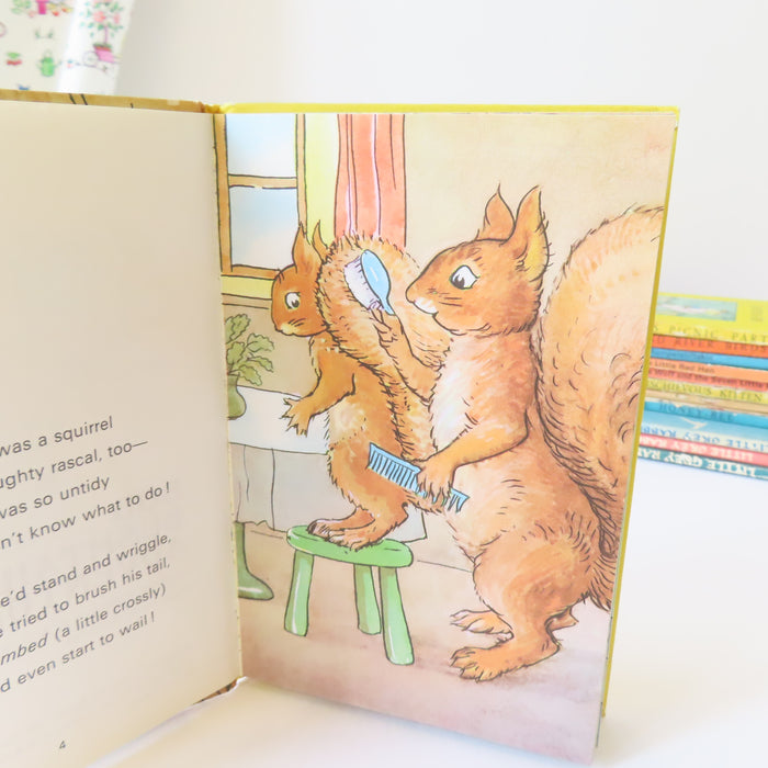 VINTAGE Ladybird book - Bob Bushtail's Adventures (1974)