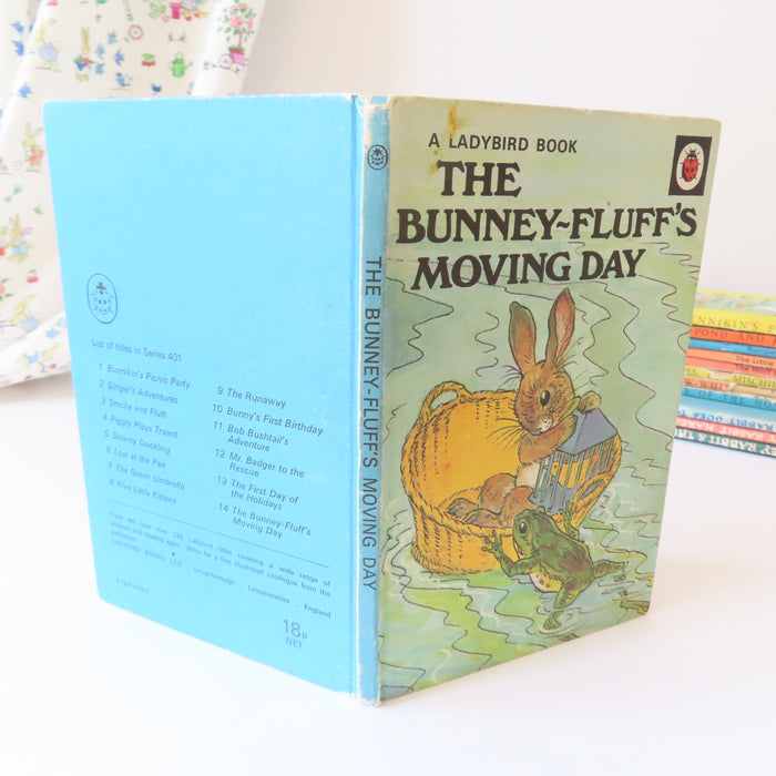 VINTAGE Ladybird book - Bunney-Fluff's Moving Day (1974)