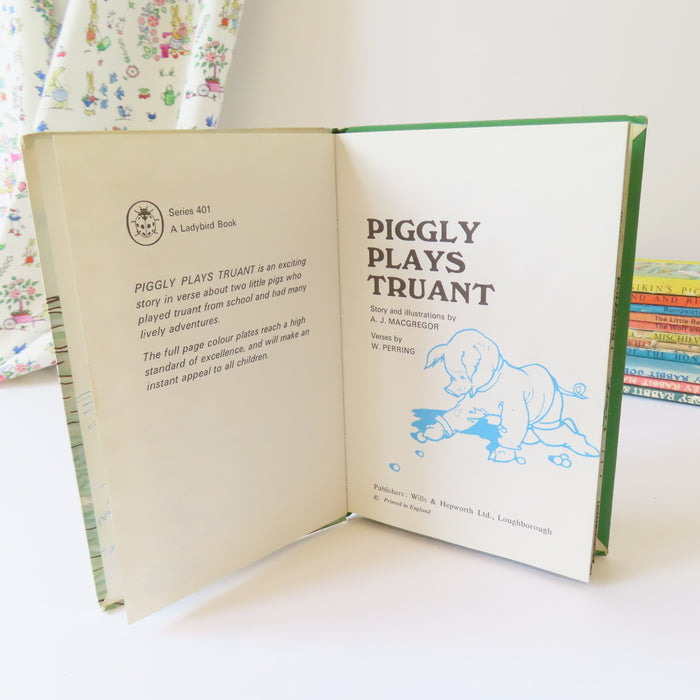 VINTAGE Ladybird book - Piggly Plays Truant (1971)