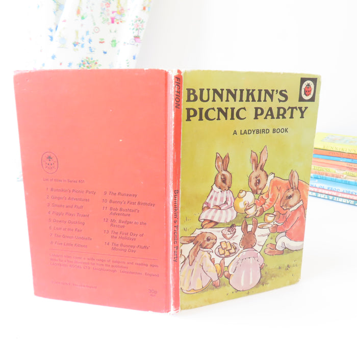 VINTAGE Ladybird book - Bunnikin's Picnic Party (late 1970s)