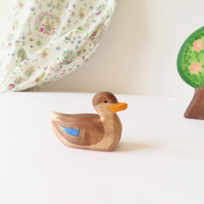 Ostheimer wooden toy bird - swimming female