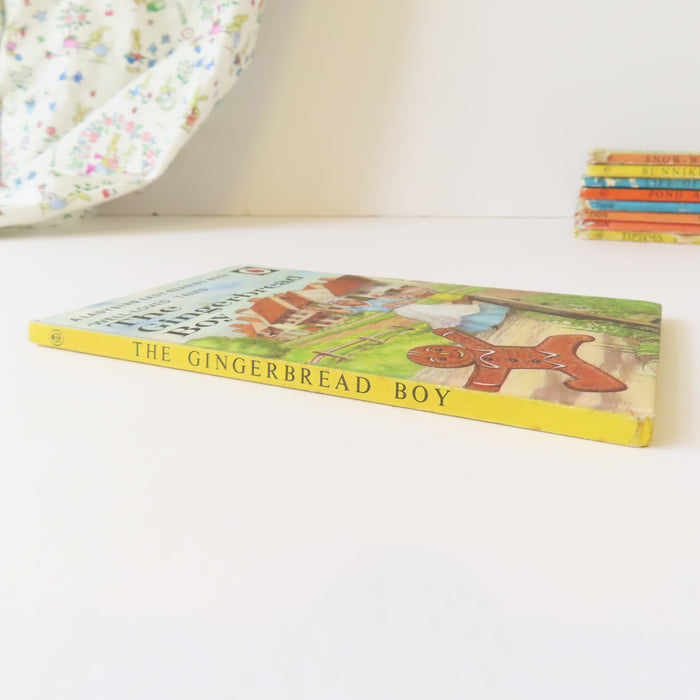 VINTAGE Ladybird book - The Gingerbread Boy (1969/1970)