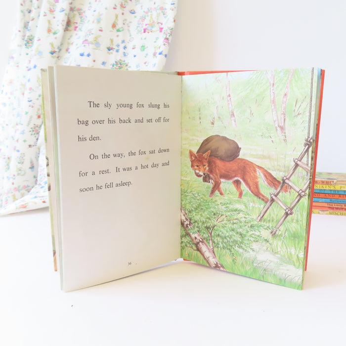 VINTAGE Ladybird book -  The Sly Fox and the Little Red Hen (1971)