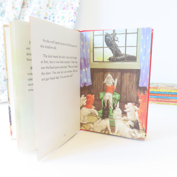 VINTAGE Ladybird book -  The Wolf and the Seven Little Kids (mid 1970s)