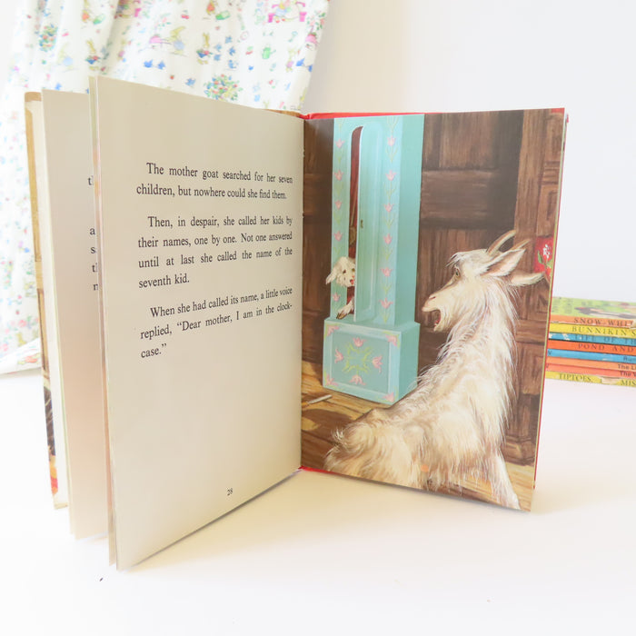 VINTAGE Ladybird book -  The Wolf and the Seven Little Kids (mid 1970s)