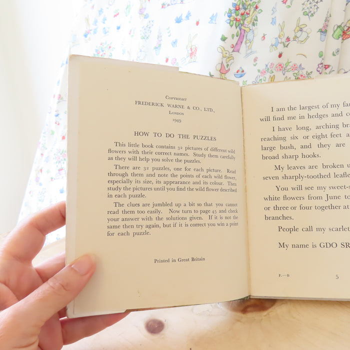 VINTAGE book -  The Puzzle Book of Wild Flowers (1949)