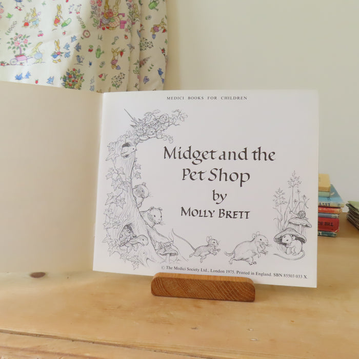 VINTAGE book -  Midget and the Pet Shop (1975)