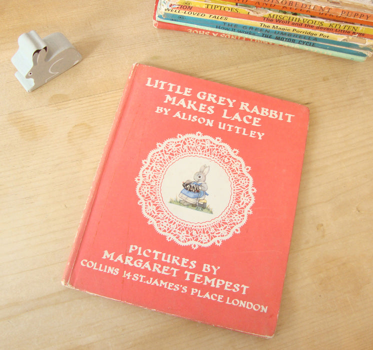 VINTAGE book - Little Grey Rabbit Makes Lace