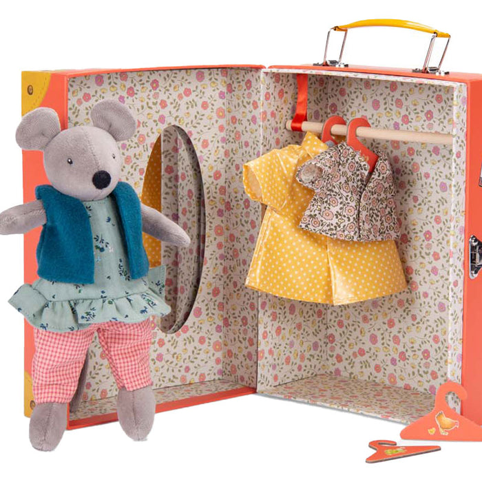 Grand Family Play Set - Nini's Little Wardrobe