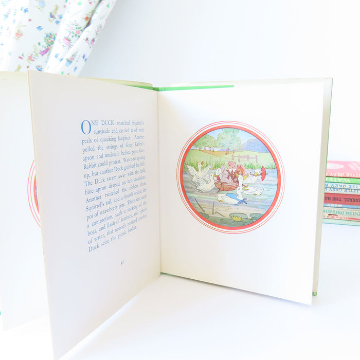 VINTAGE book - Water-Rat's Picnic (1969) (Copy - not yet added)