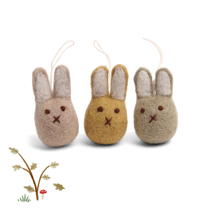 En Gry & Sif - handmade trio of bunnies