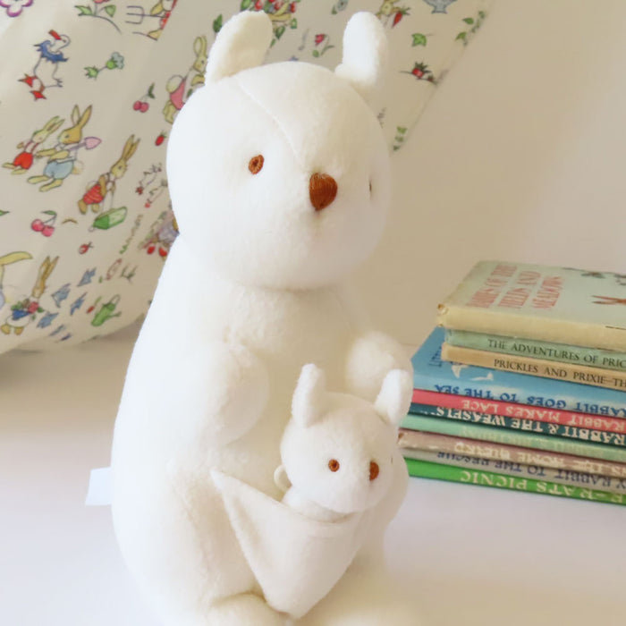 Trousselier soft musical kangaroo