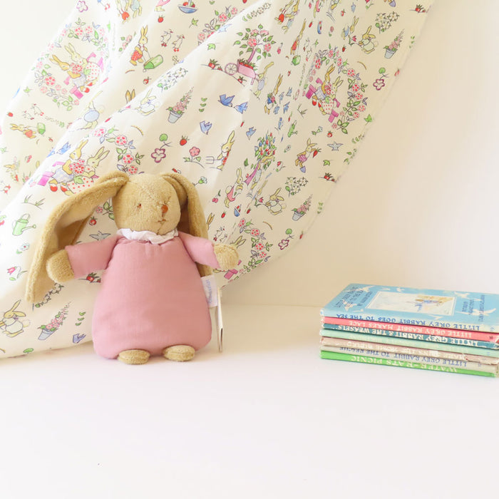 Trousselier soft flat bunny rattle in fabric gift bag - rose