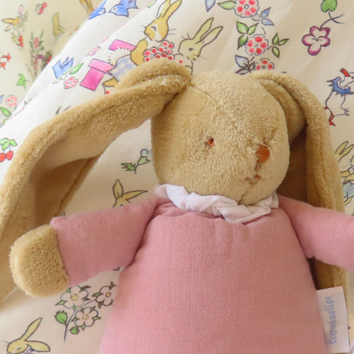 Trousselier soft flat bunny rattle in fabric gift bag - rose