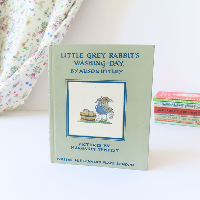 VINTAGE book - Little Grey Rabbit's Washing-Day (1966)