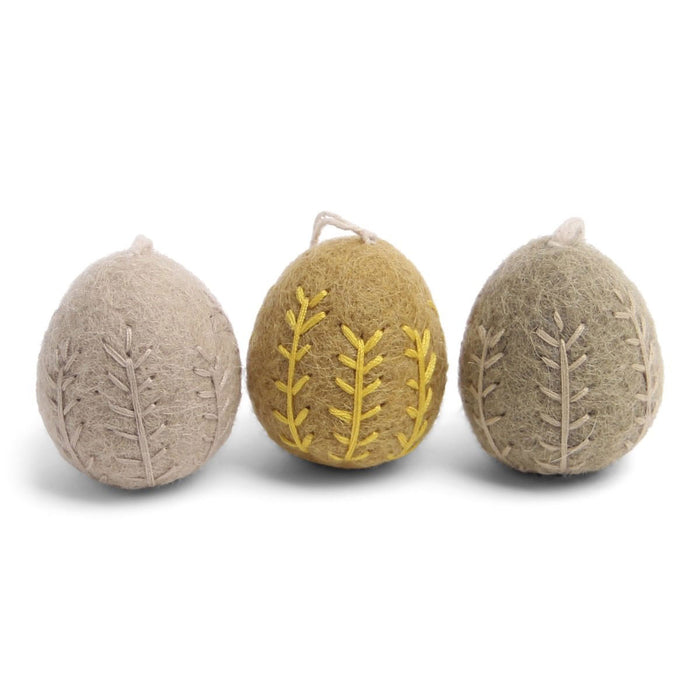 En Gry & Sif - three handmade felt embroidered eggs